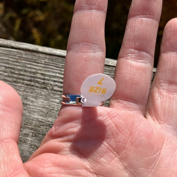 Bomb Party Flawlessly Perfect Ring Size 7 - Picture 3 of 6